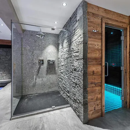 Divinity - Chalets Pour 10 Personnes 634 *